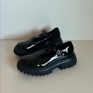 Dolce & Gabbana Black Patent Mary Jane Lug Sole Shoes
